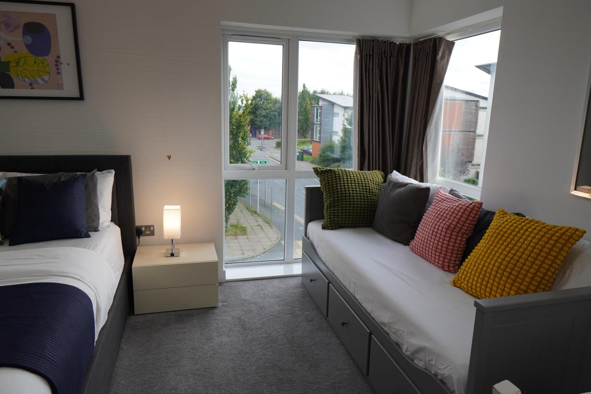 Luxury Rooms - Pick A Room - Free Parking & Kitchen Access, Near Etihad Stadium, The Coop Live & Piccadilly Station, Manchester Dış mekan fotoğraf