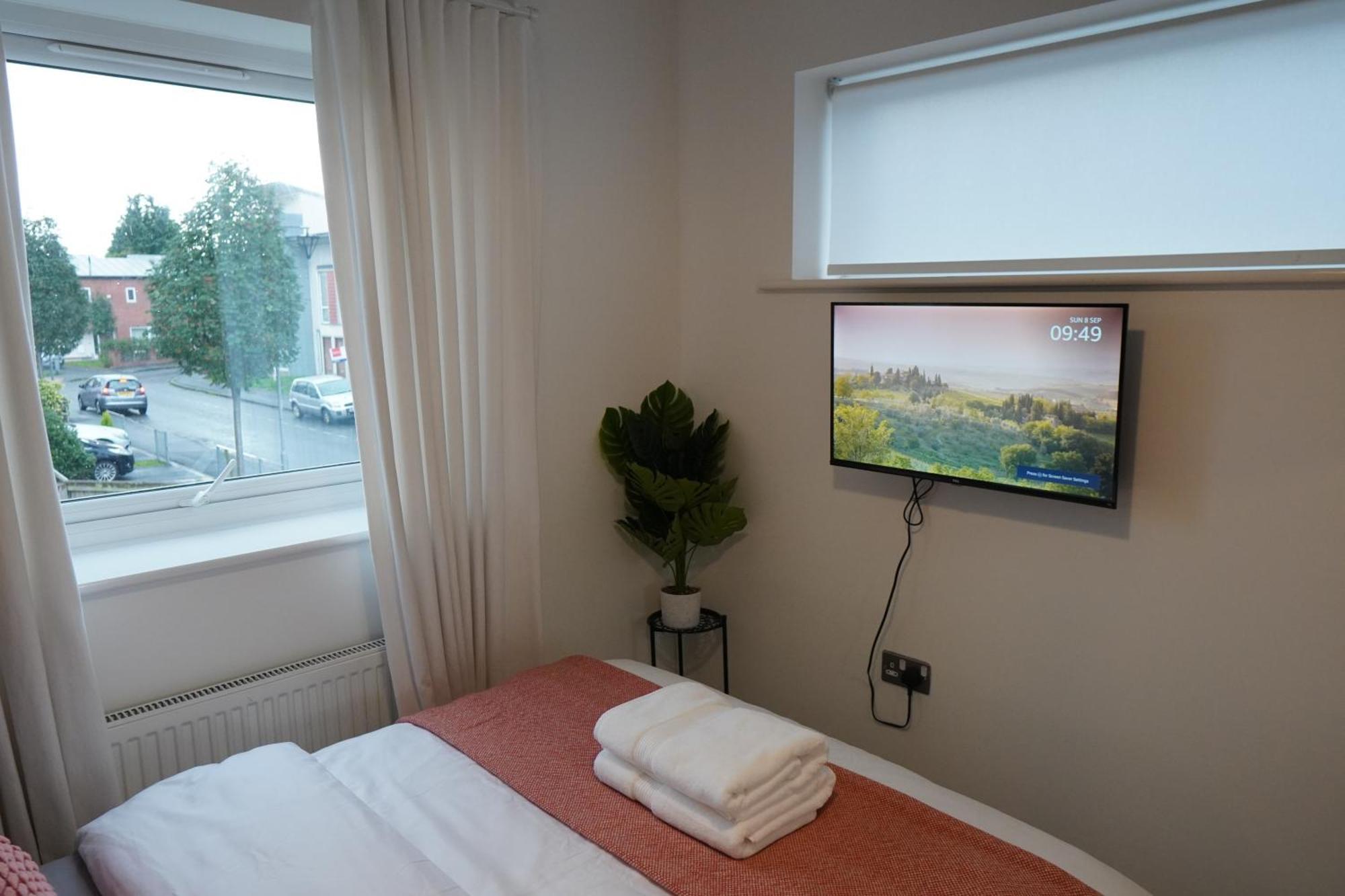 Luxury Rooms - Pick A Room - Free Parking & Kitchen Access, Near Etihad Stadium, The Coop Live & Piccadilly Station, Manchester Dış mekan fotoğraf