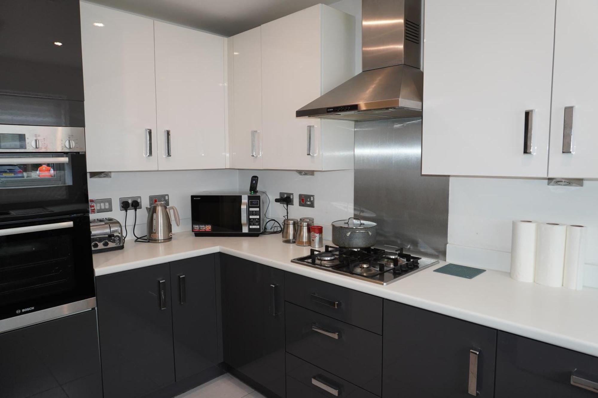 Luxury Rooms - Pick A Room - Free Parking & Kitchen Access, Near Etihad Stadium, The Coop Live & Piccadilly Station, Manchester Dış mekan fotoğraf